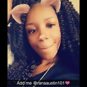 Meet your Posher, Marianna