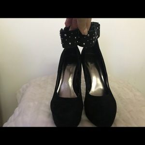 Bakers platform heels with studs