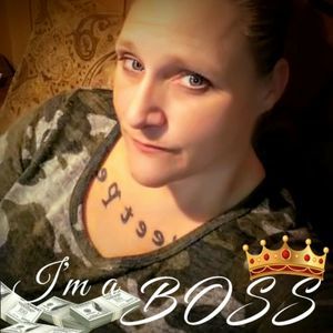 Meet your Posher, Delana
