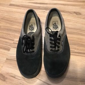 Size 9.5 men’s vans