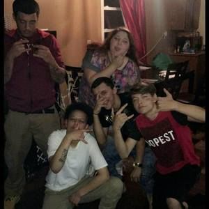 Meet your Posher, Eli