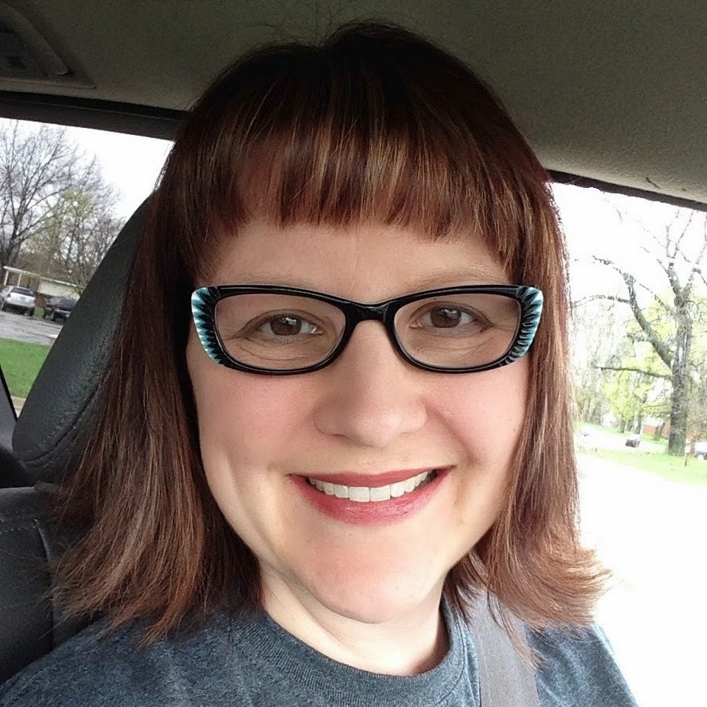 Meet your Posher, Gina