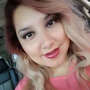 Meet your Posher, Renee