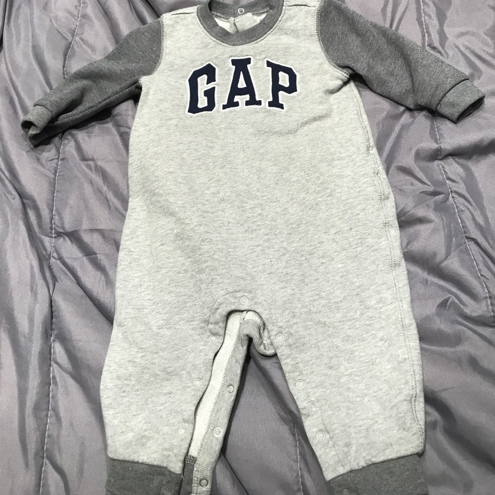 One-Piece Jogger - 6-12 Months