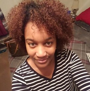 Meet your Posher, Suzanne