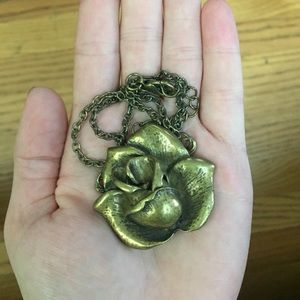 Rose Necklace