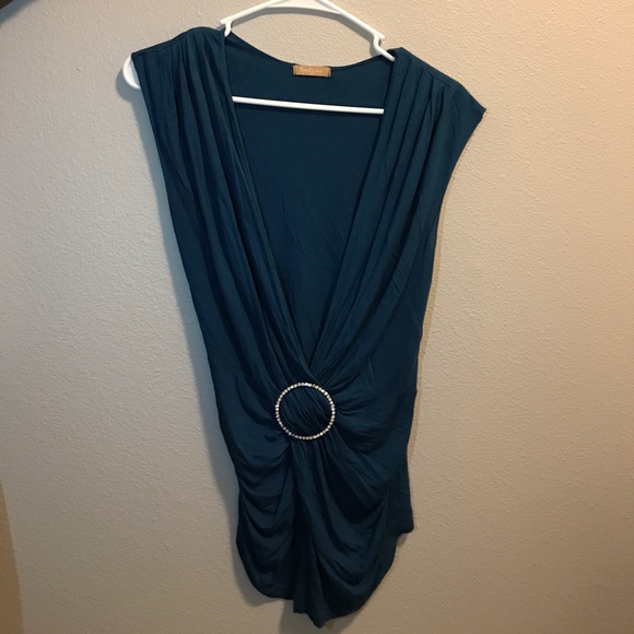 Tank - Picture 1 of 2