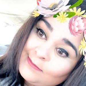 Meet your Posher, Sylvia