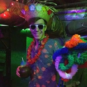 Meet your Posher, Jasen