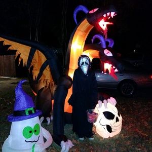 Meet your Posher, Amparo