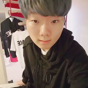 Meet your Posher, Junyoung