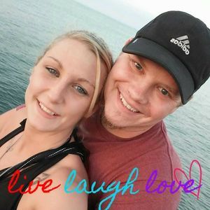 Meet your Posher, Caitlyn