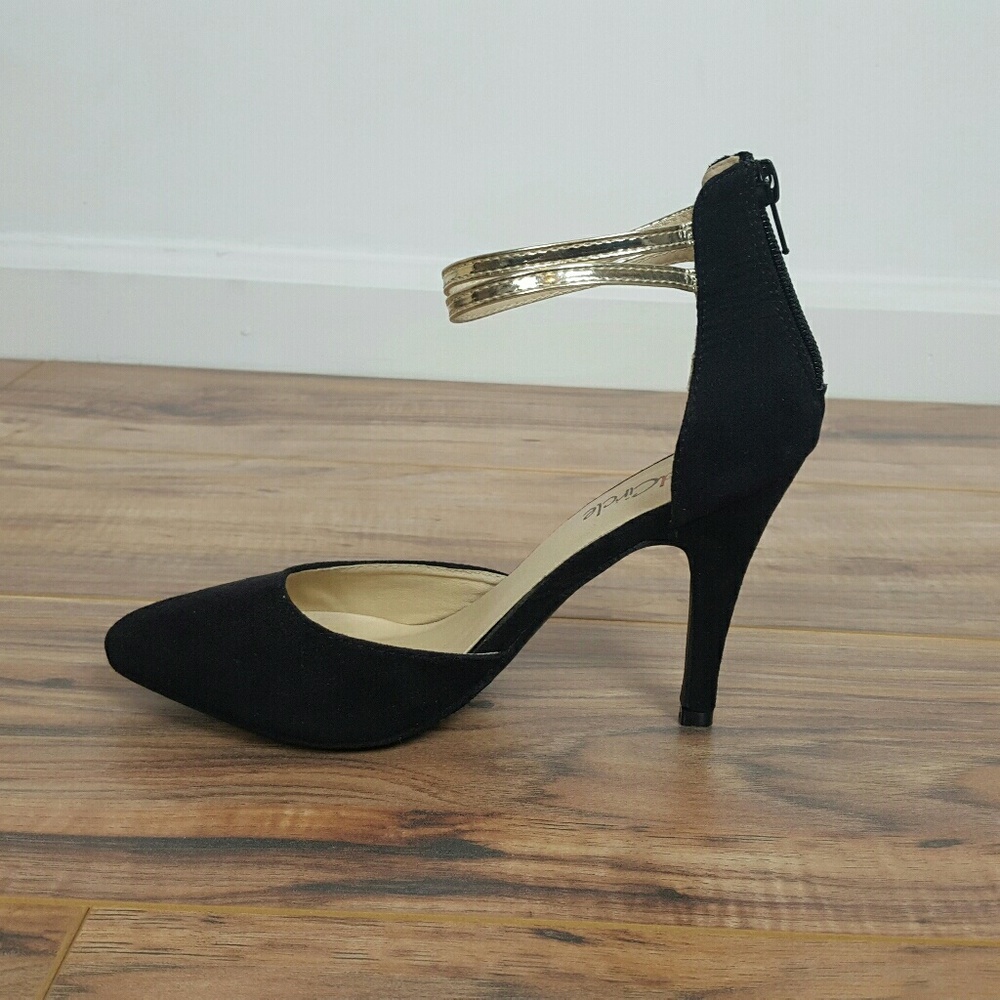 faux Suade High Heels anckle strap. - Picture 4 of 6