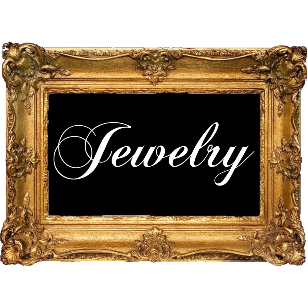 Closet Divider. Jewelry.