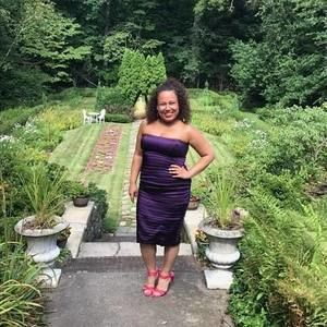 Meet your Posher, Elle