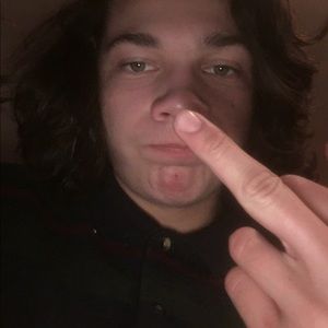 Meet your Posher, Lorenzo