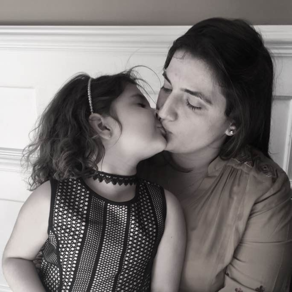 Meet your Posher, Violeta