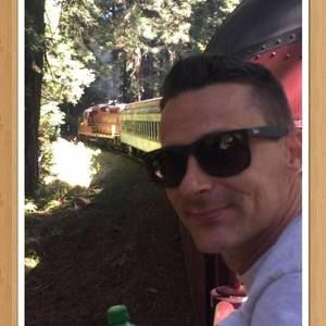 Meet your Posher, Chris