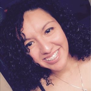 Meet your Posher, Marisol