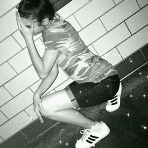 Meet your Posher, Olivia