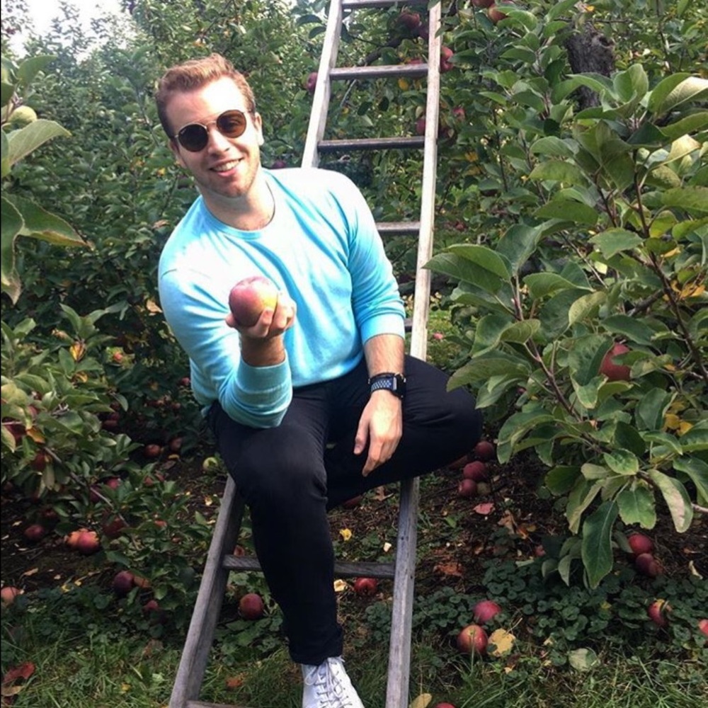 Meet your Posher, Michael