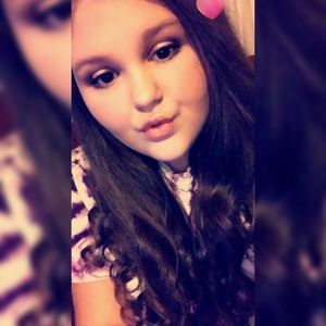 Meet your Posher, Riley