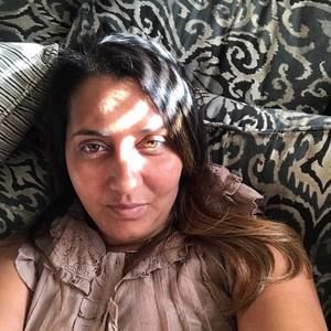 Meet your Posher, Zaida