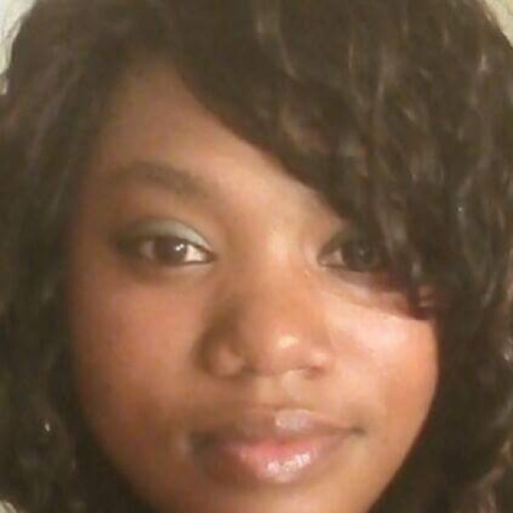 Meet your Posher, Sharonda