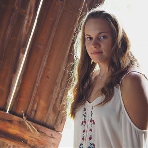 Meet your Posher, Gillian