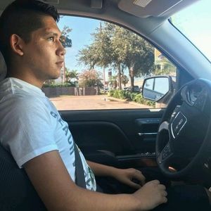 Meet your Posher, Johnnu