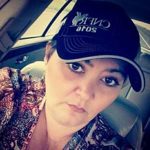 Meet your Posher, Beverly