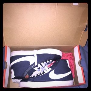 Nike Hightop Blazers size 10