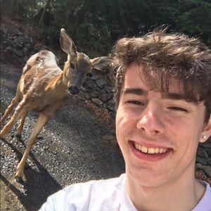 Meet your Posher, Drew