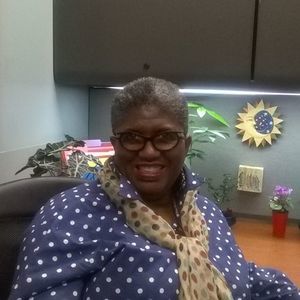 Meet your Posher, Renee