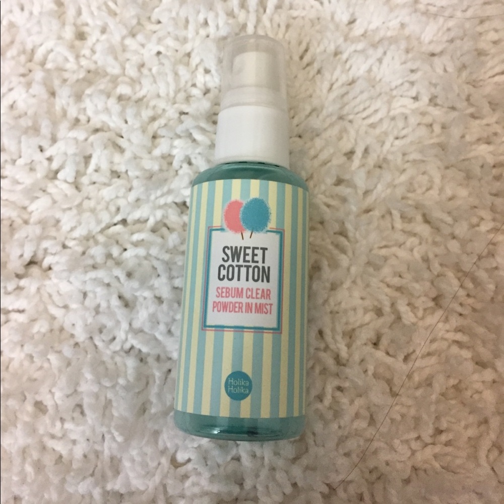 Holika Holika Sweet Cotton Sebum Clear Powder Mist