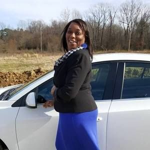 Meet your Posher, Dana