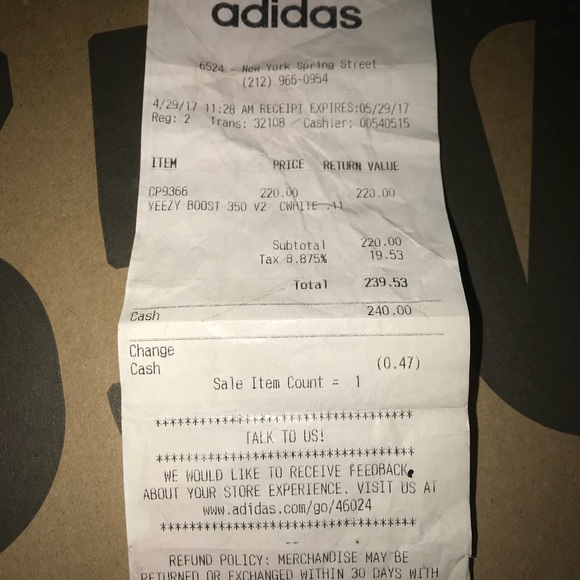 yeezy are authentic and come with everything shown - Picture 2 of 6