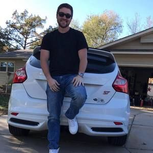 Meet your Posher, Travis