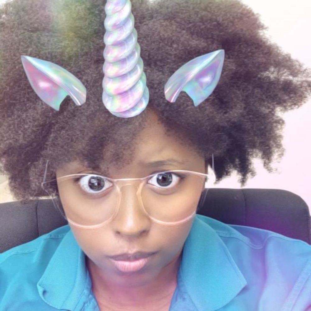 Meet your Posher, Mercedes