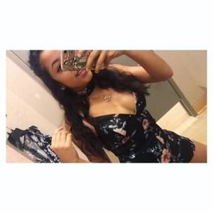 Meet your Posher, Katie maria