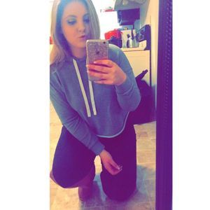 Meet your Posher, Kayla