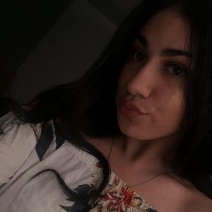 Meet your Posher, Liz