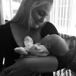 Meet your Posher, Savannah