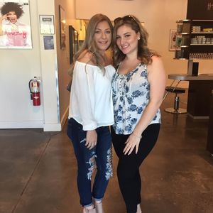 Meet your Posher, Alyssa