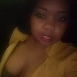 Meet your Posher, Brittney