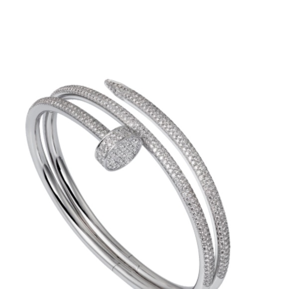 Meet your Posher, Tracy - Picture 1 of 1