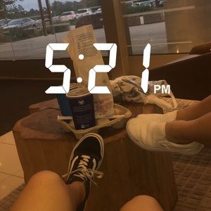 Meet your Posher, Vicky