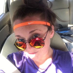 Meet your Posher, Chrissy