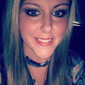 Meet your Posher, Cortney