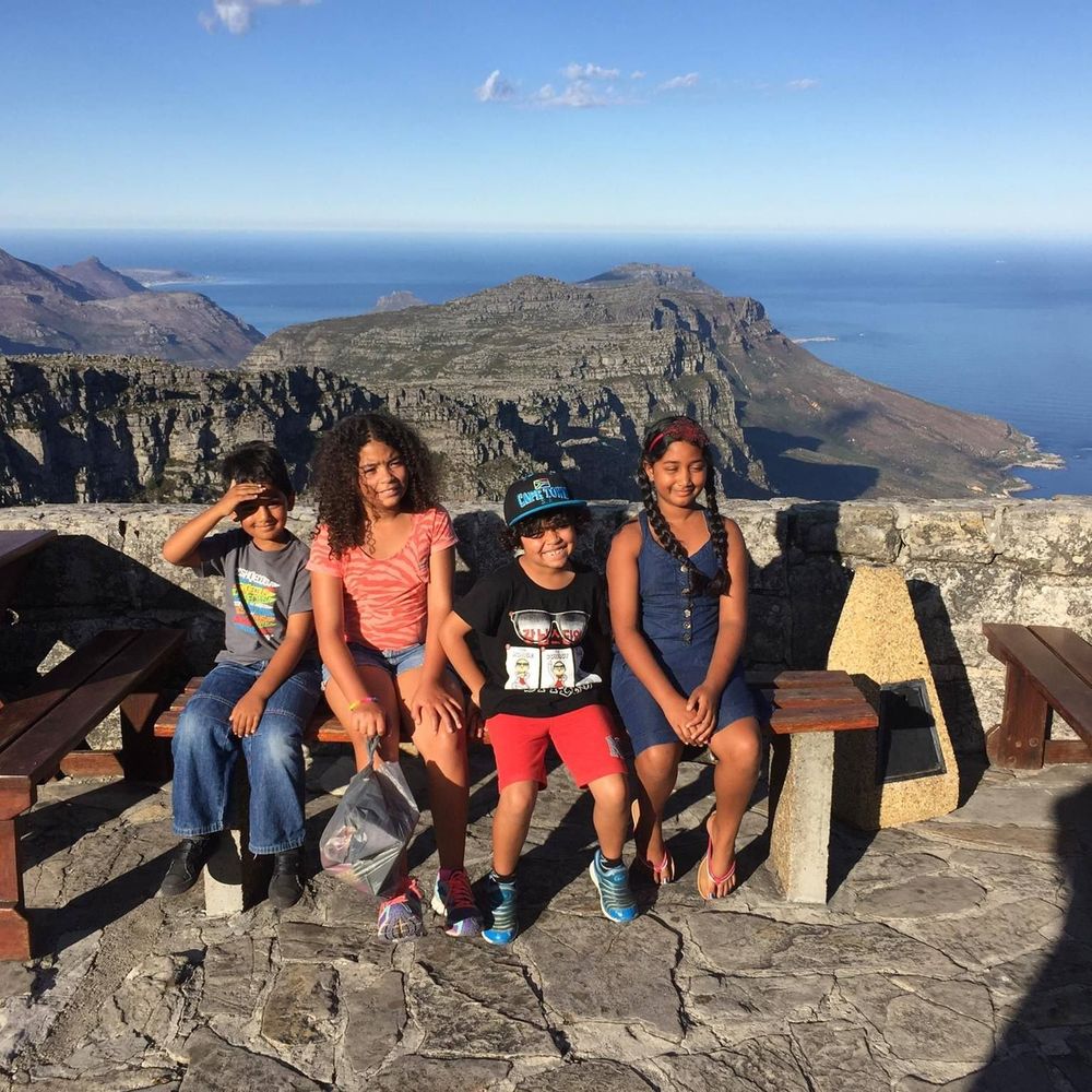 Meet your Posher, Conita